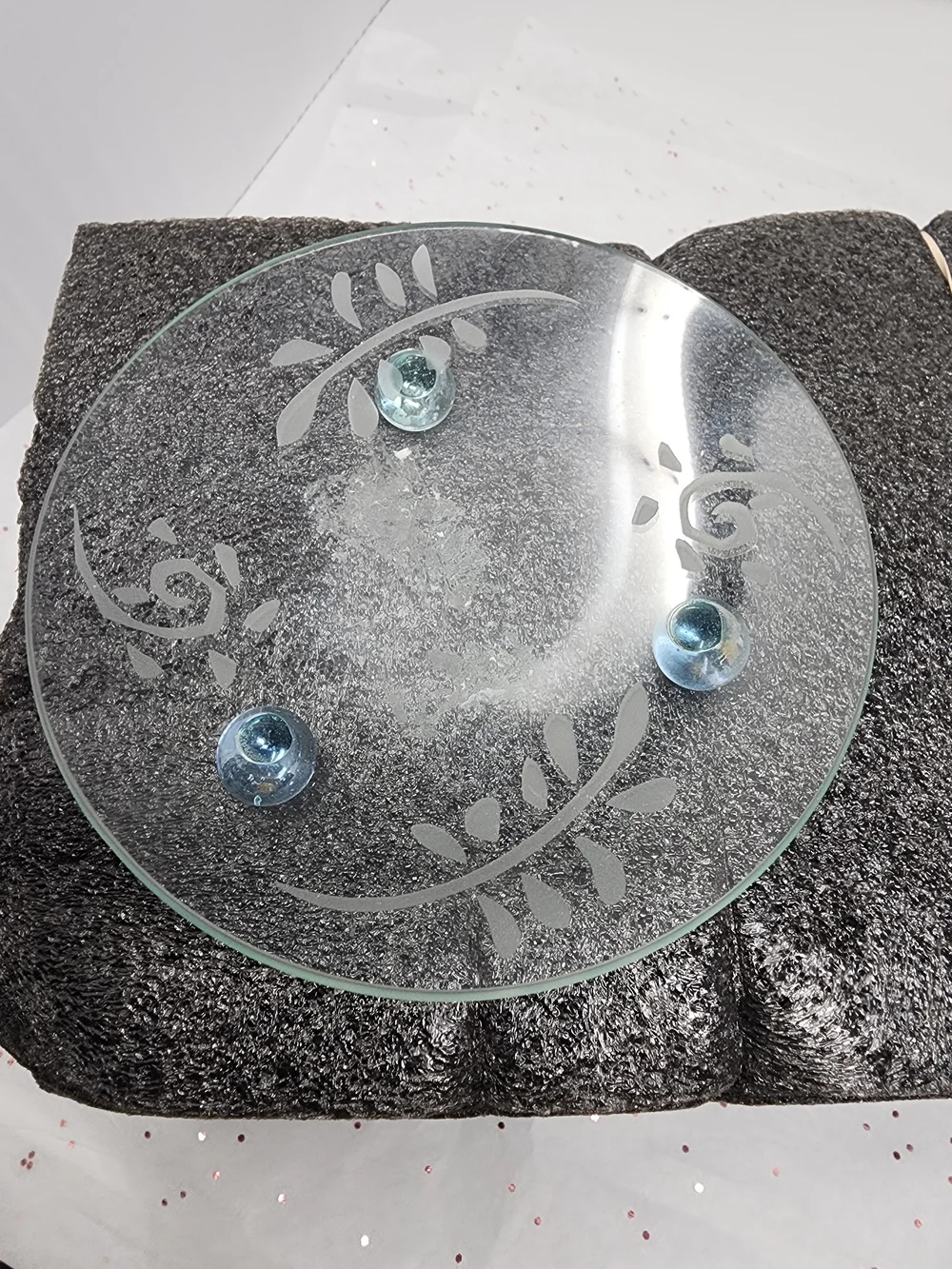 Etched Glass Round Display Tray with Aqua Glass Feet